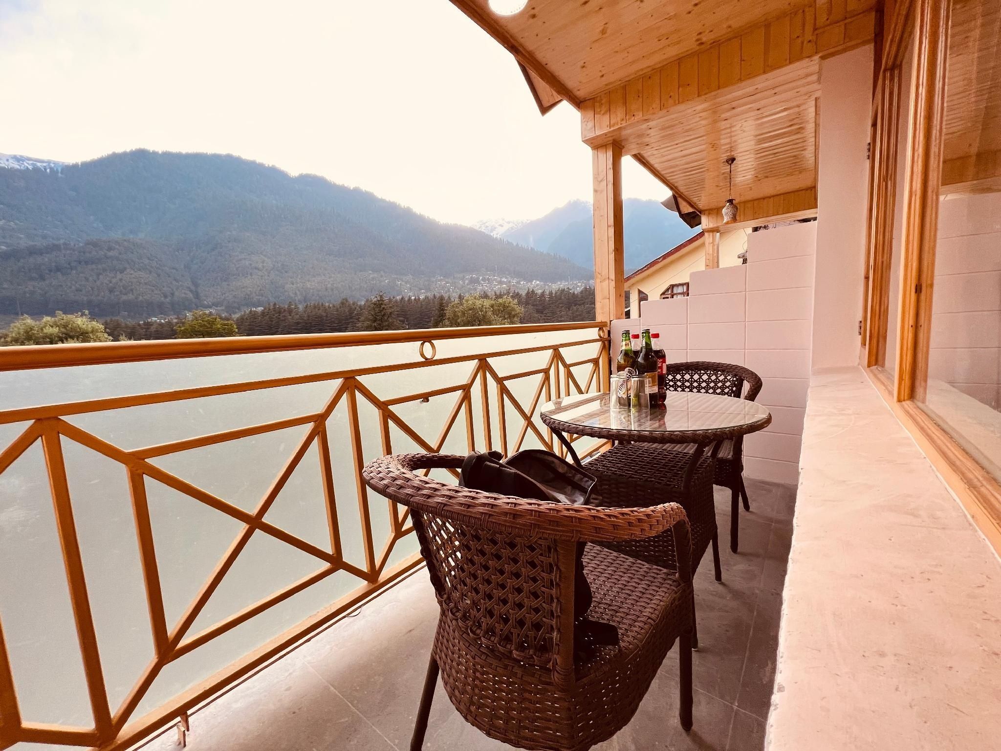 undefined Hill River Resort By West Western 3
