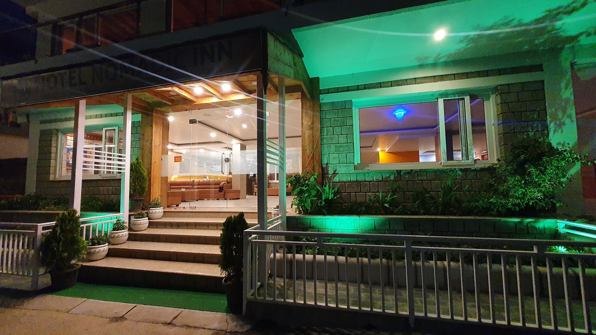 undefined Nomadic Inn 9