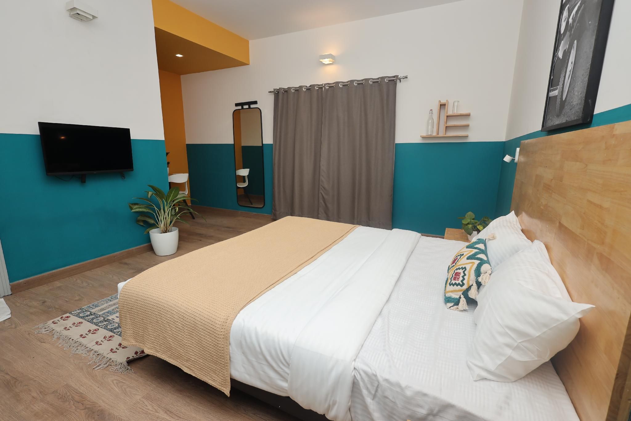 Executive Room