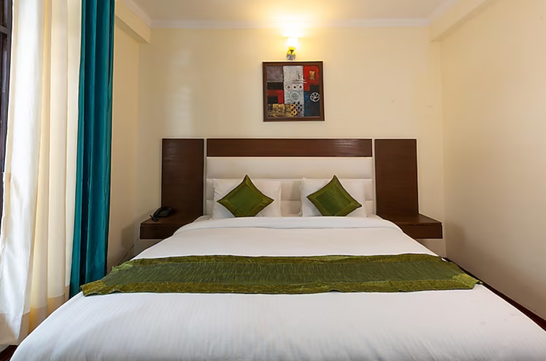 Standard Family Room