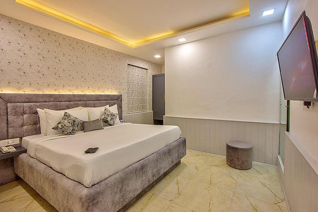 PARADISE-The Whitehouse Cafe (A Riverside Retreat) Standard Room