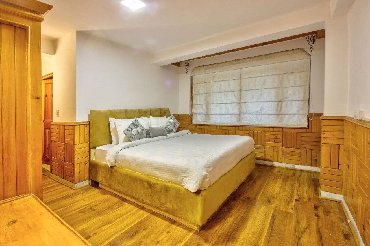 Pent House Queensize