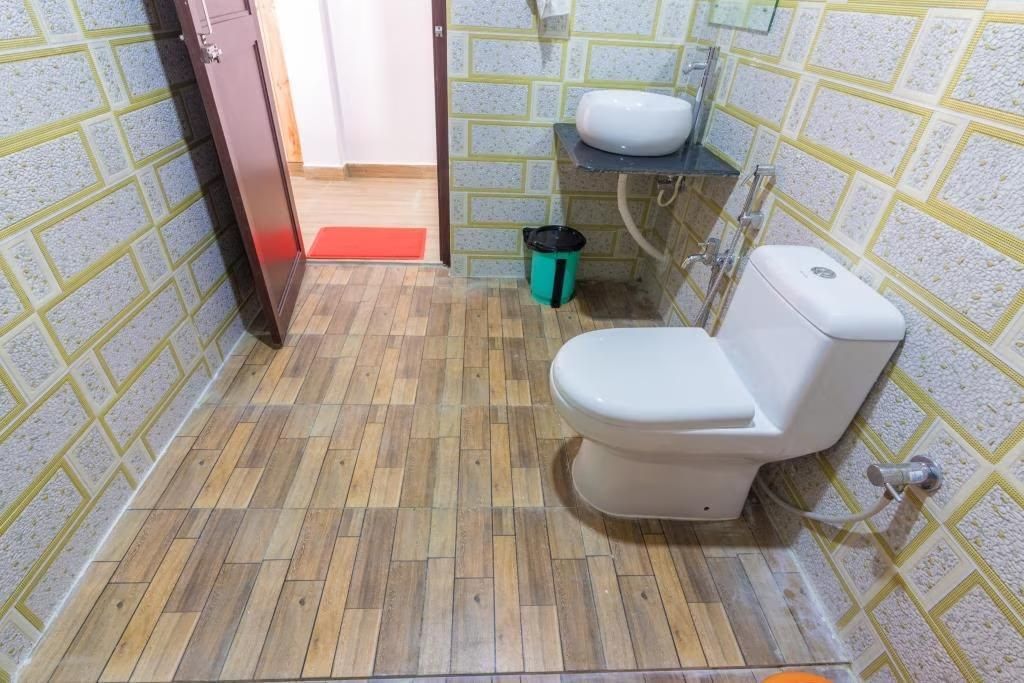 Reef Valley Resort AC Deluxe Cottage 4