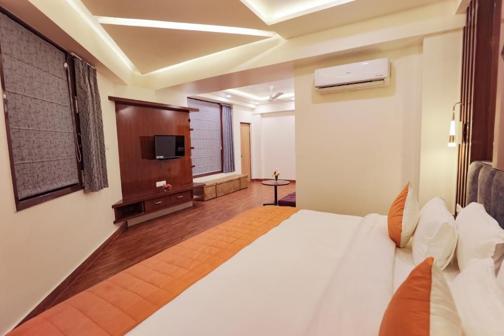 Executive Room with Balcony