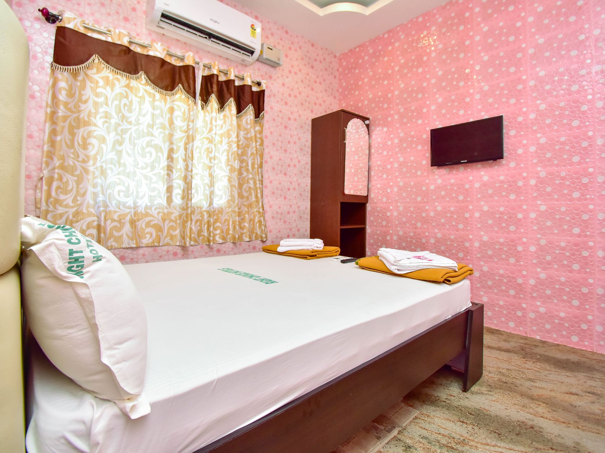 Right Choice Budget Hotel