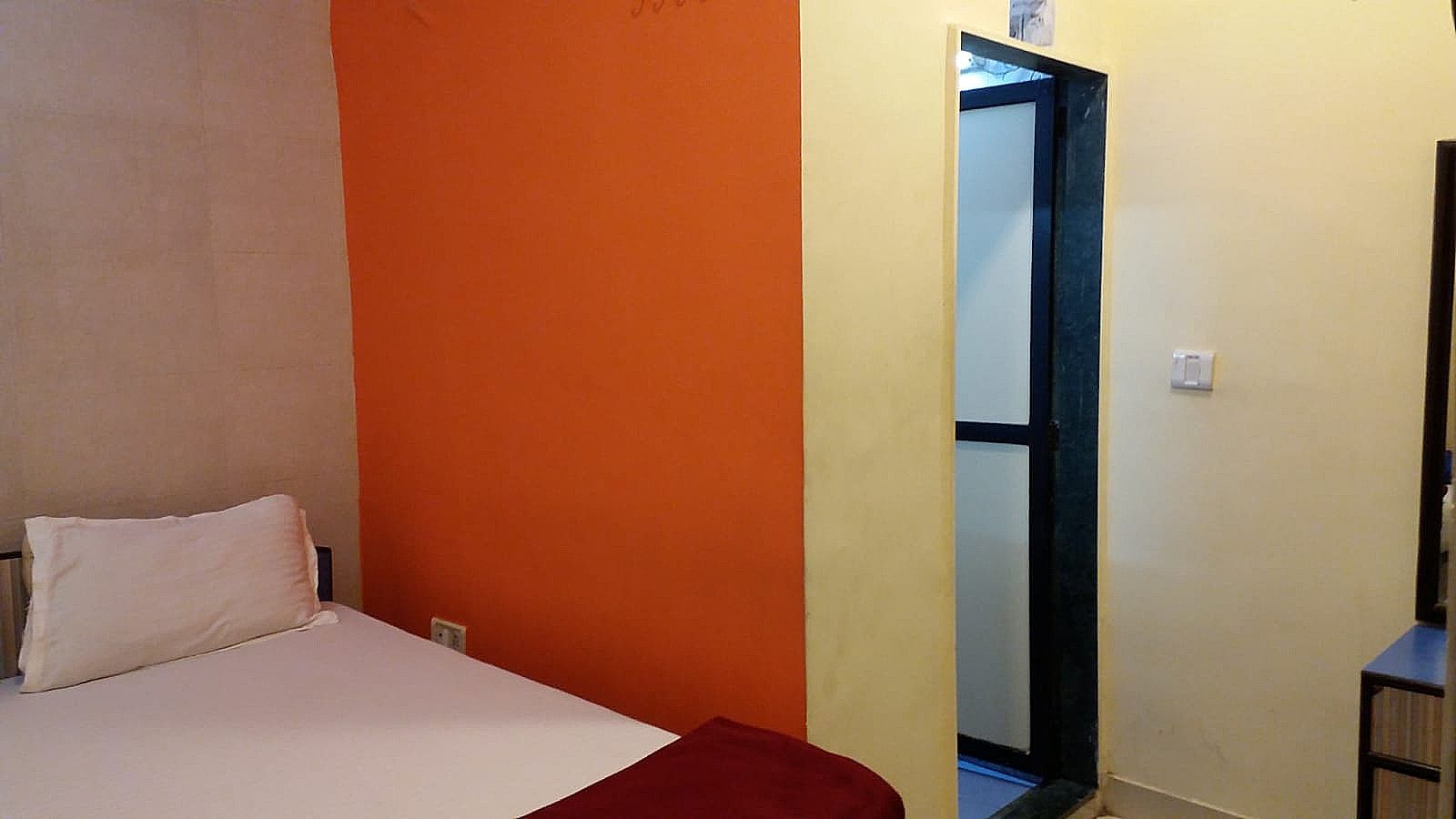 Right Choice Budget Hotel