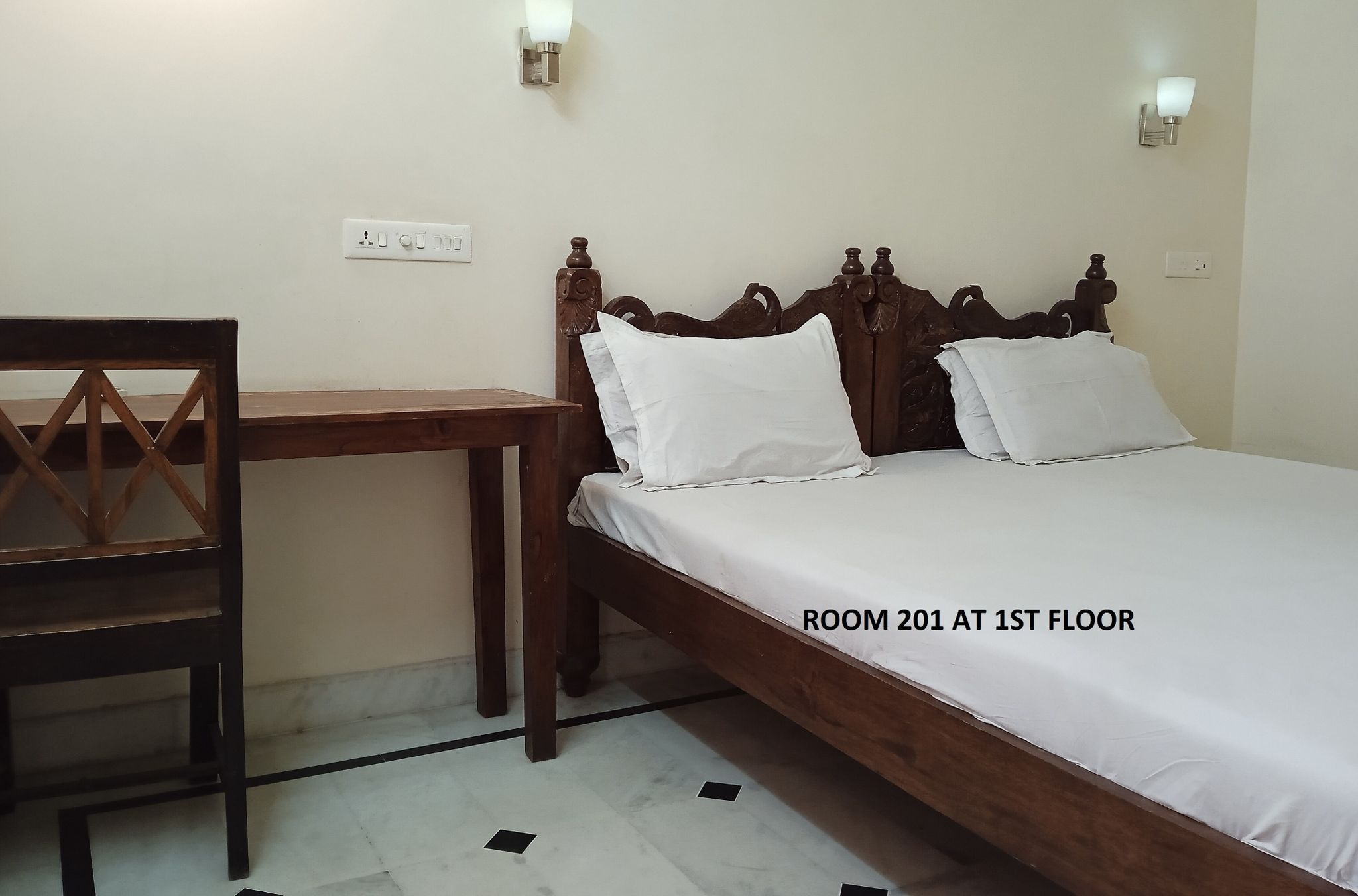 Rigmor Haveli Standard Room 4