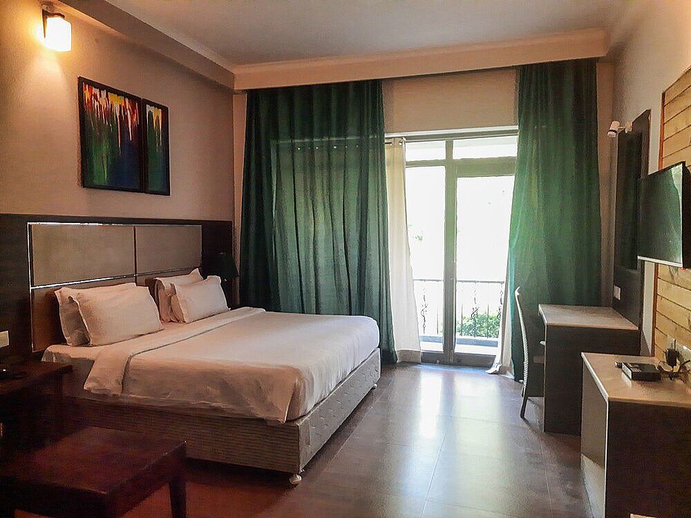 RiverArch Greenfields Resort Superior Room 8