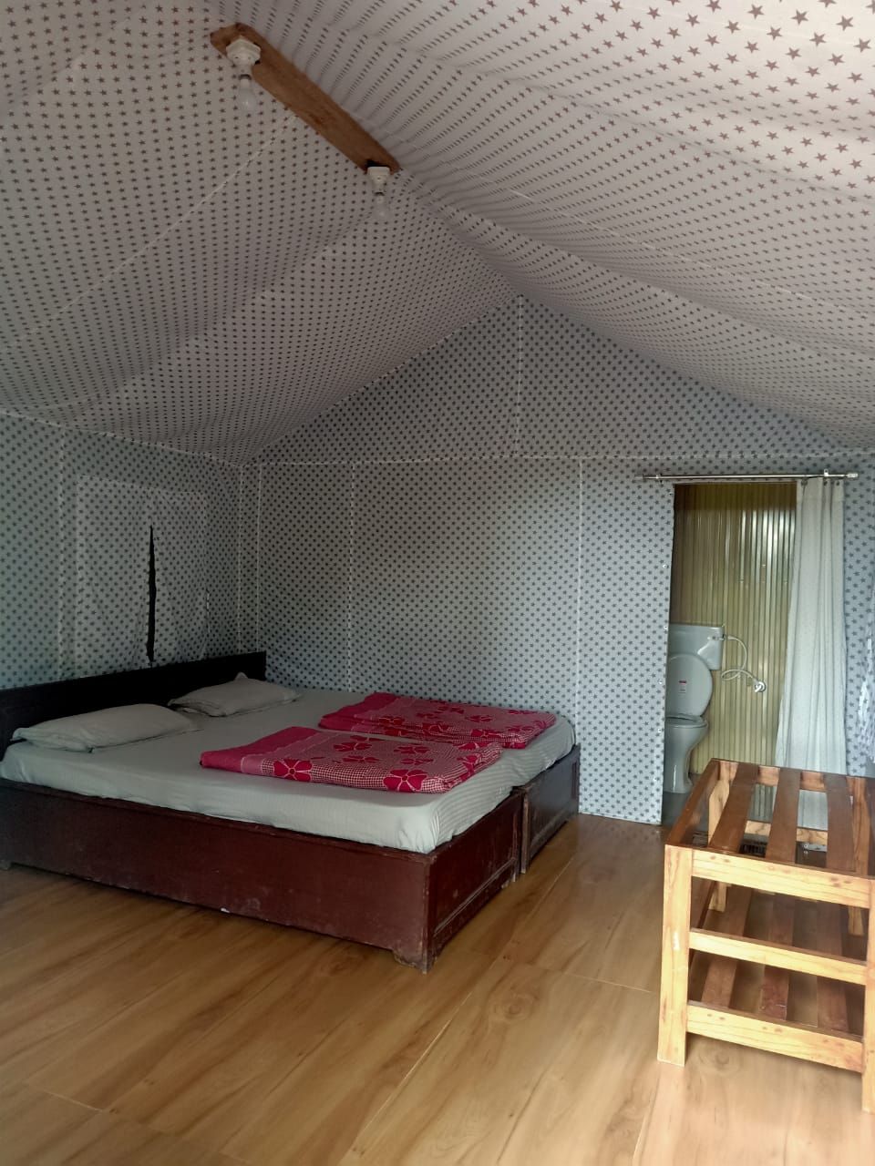 Room On The Roof, Viraatkhai - Chakrata Cottage Tents 3