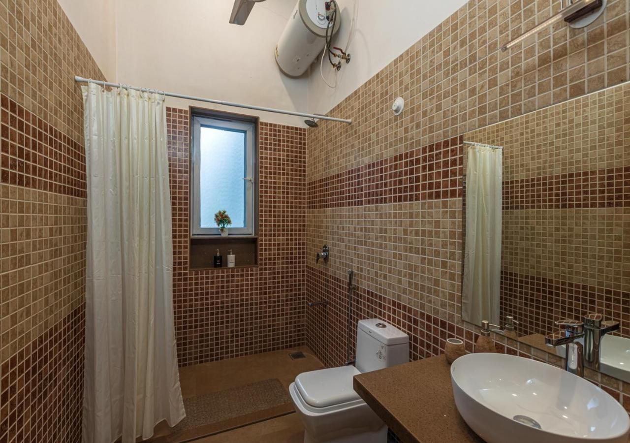 SaffronStays Roselle