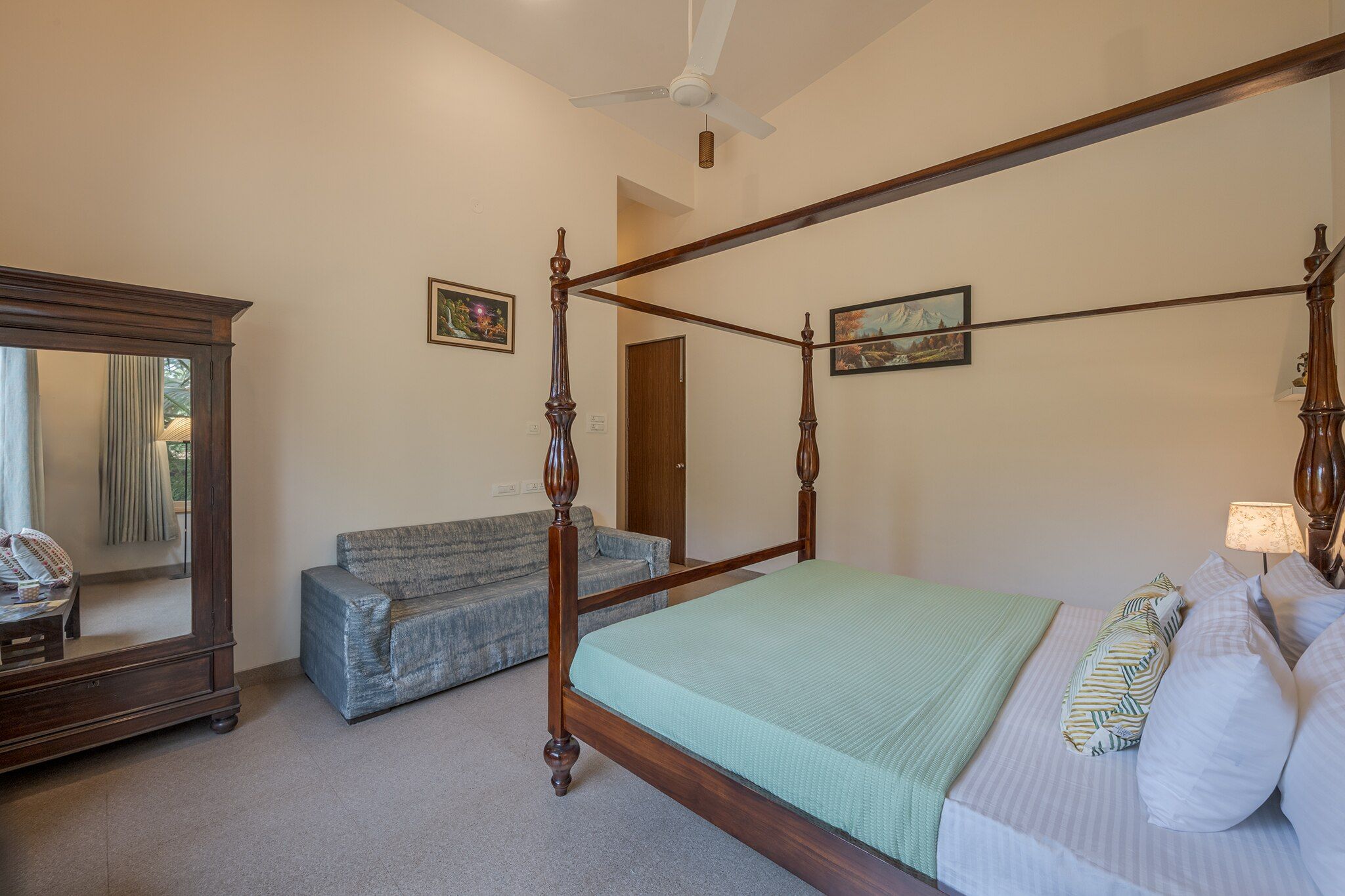 undefined SaffronStays Roselle 8