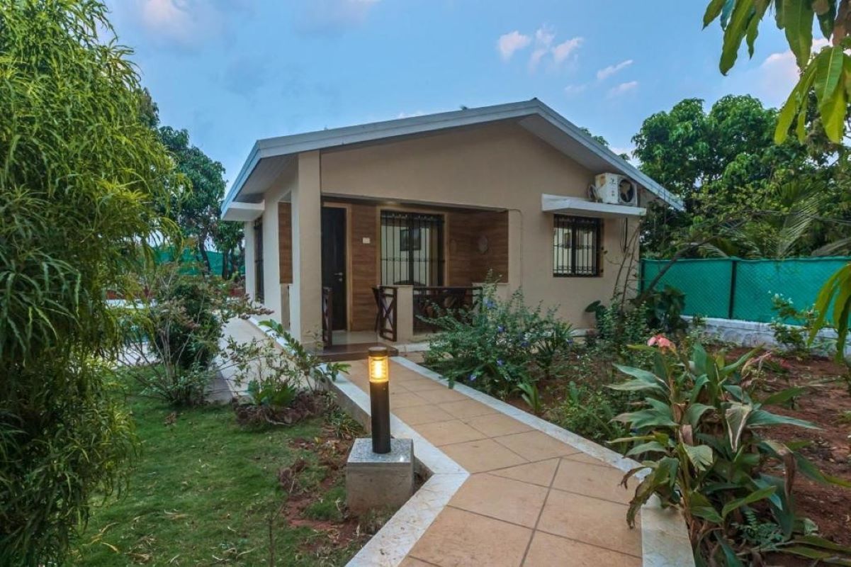 undefined SaffronStays Serene Retreat 6