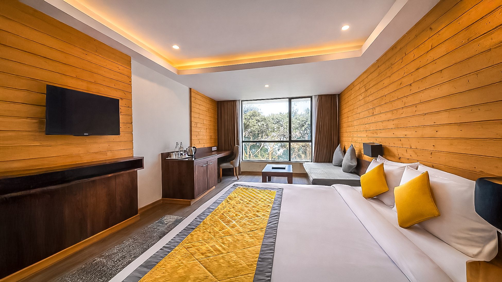 Yashshree Sanderling Mall Road Deluxe Room 8