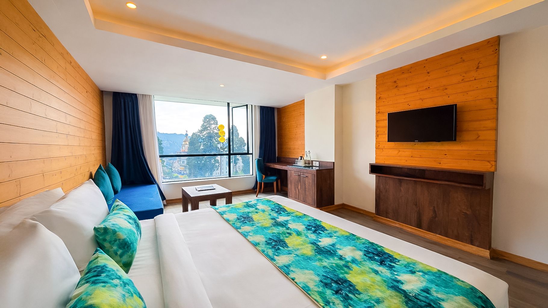 Yashshree Sanderling Mall Road Premium Room 13