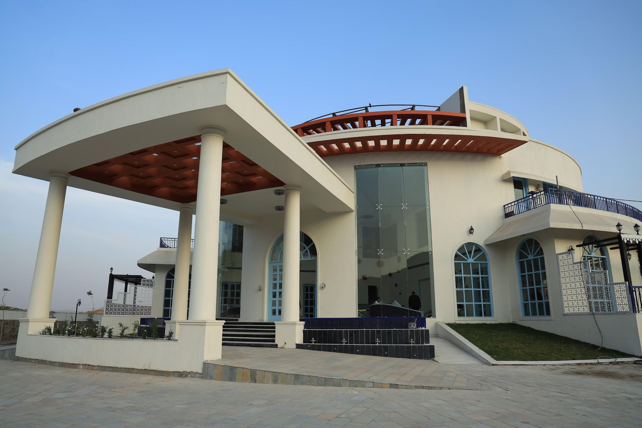 Hotel Exterior