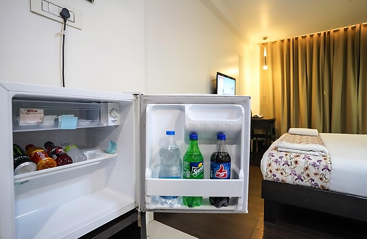 Hotel Singh's By WB Hotels Super Deluxe AC Room 8