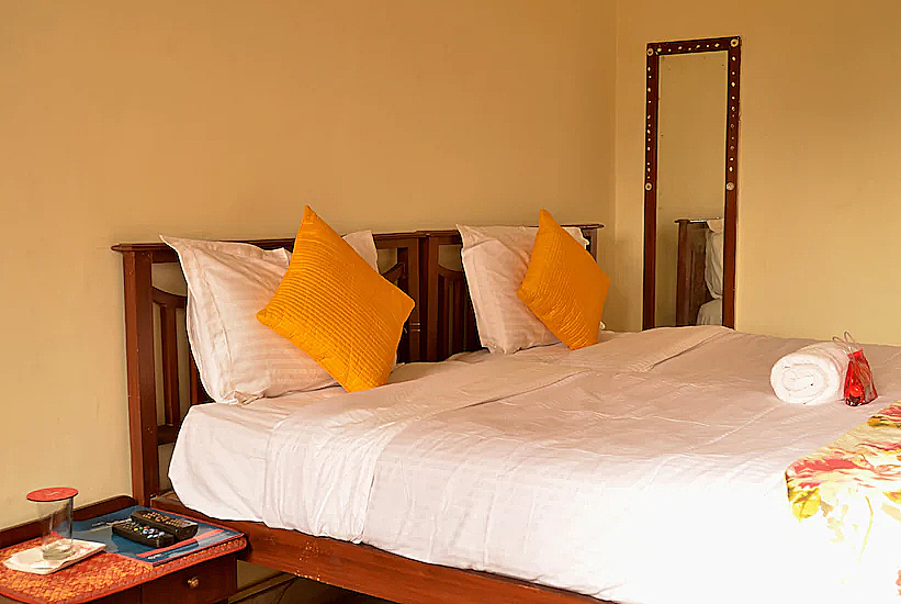 Sneh Deep Guest House Family Room AC 4