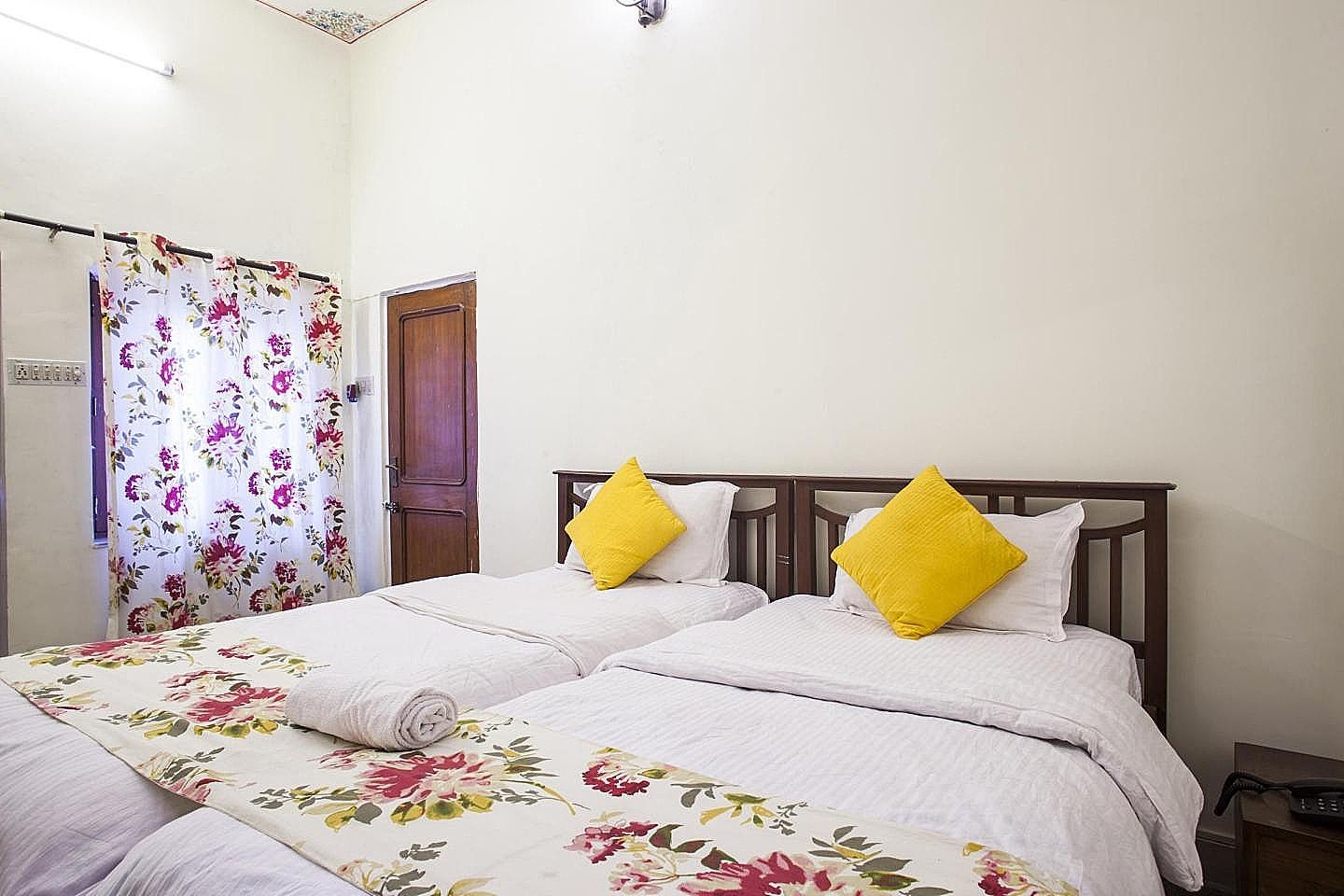 AC Family Room Grand