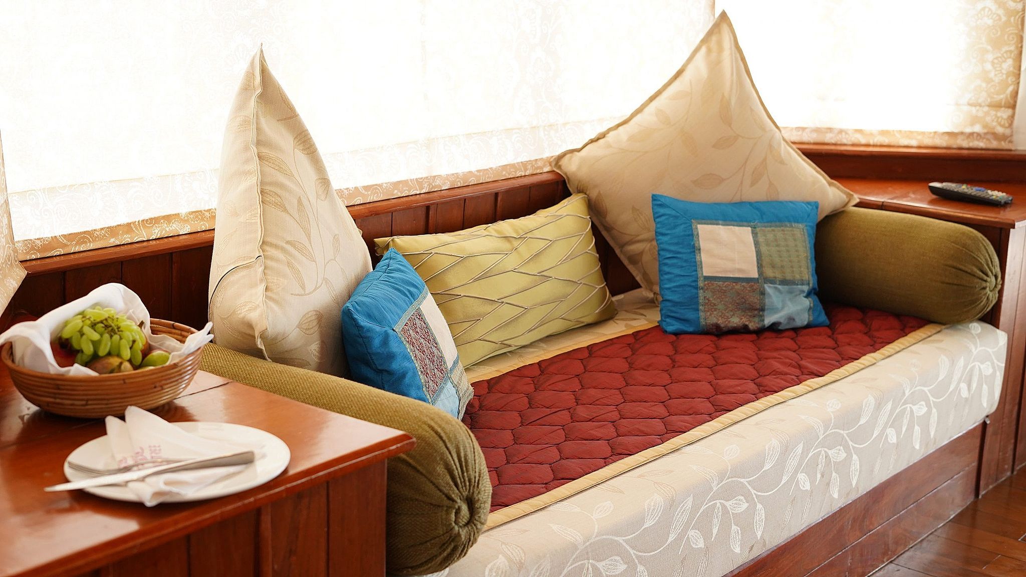 SpiceTree Munnar Boutique Resort Classic Room with Jacuzzi 4