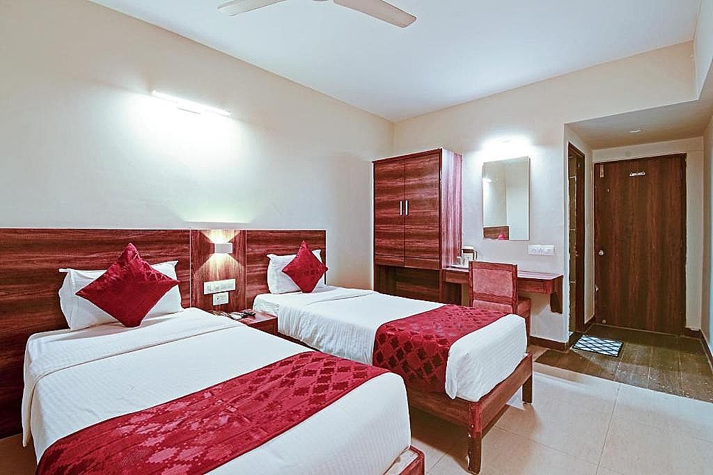 SRTC Hotel Aspire Deluxe Twin Room 2