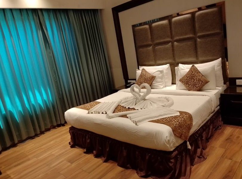 The Stella Hotel & Resort Deluxe Room Twin Bed