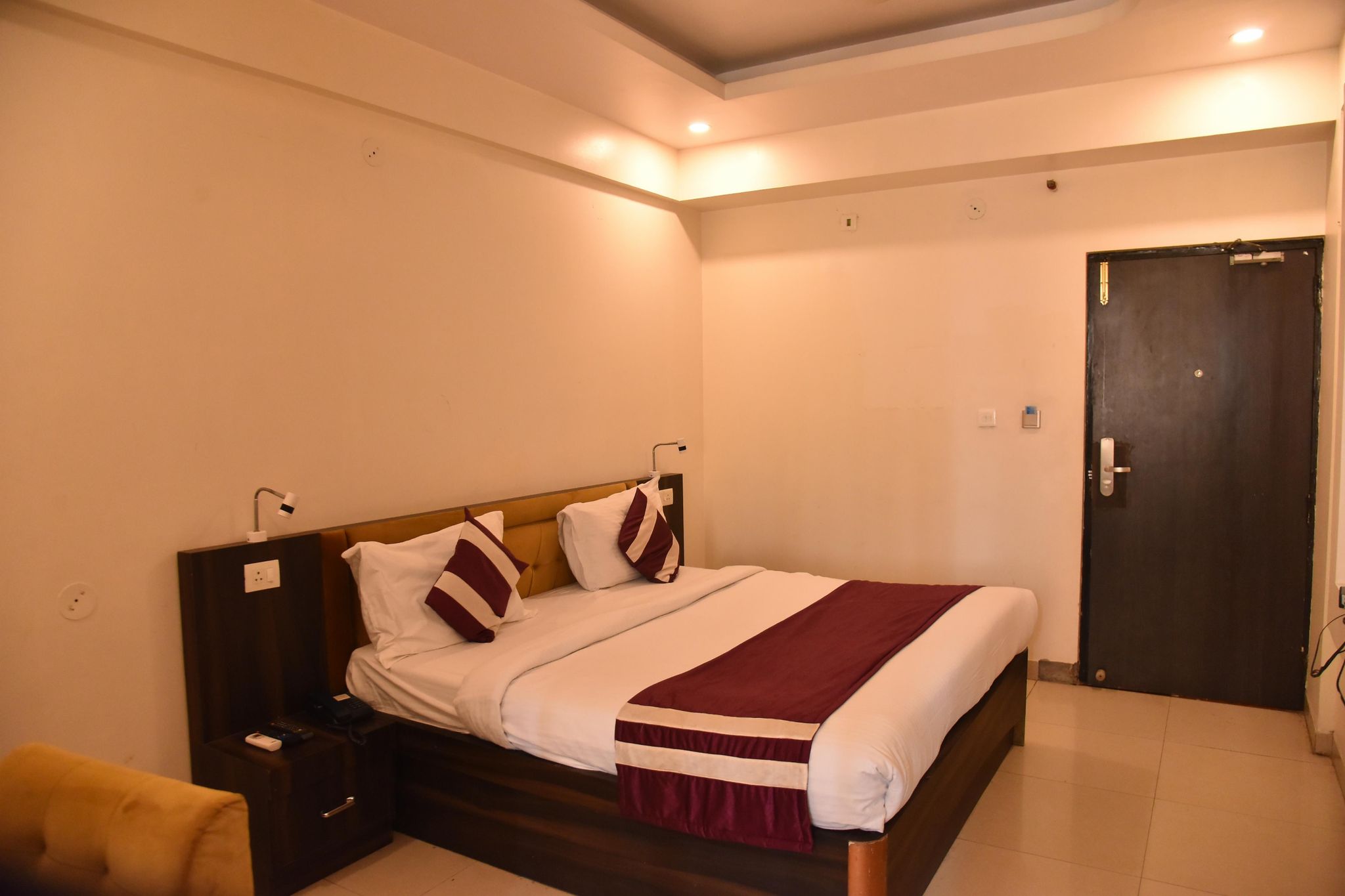 ToBo Syona Residency Superiour Club Room