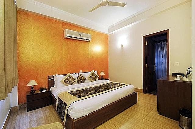 Tavisha Villa Deluxe Room 3