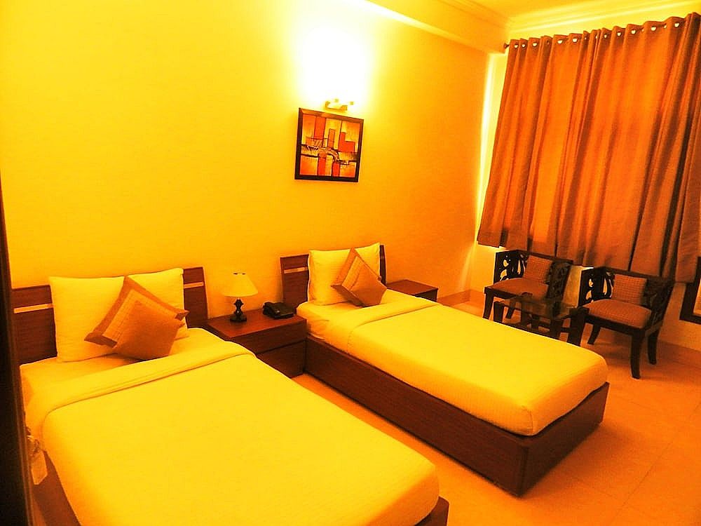 Tavisha Villa Deluxe Room 4