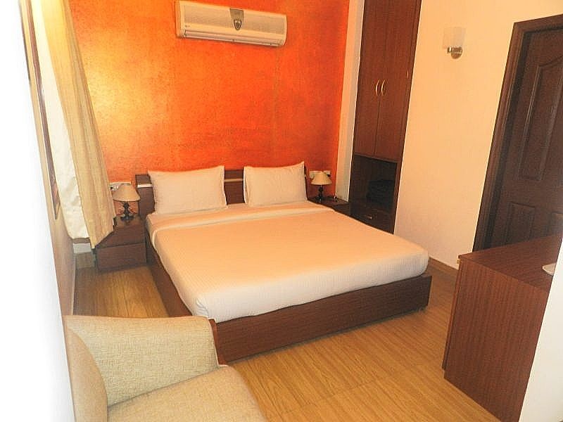 Tavisha Villa Deluxe Room 2