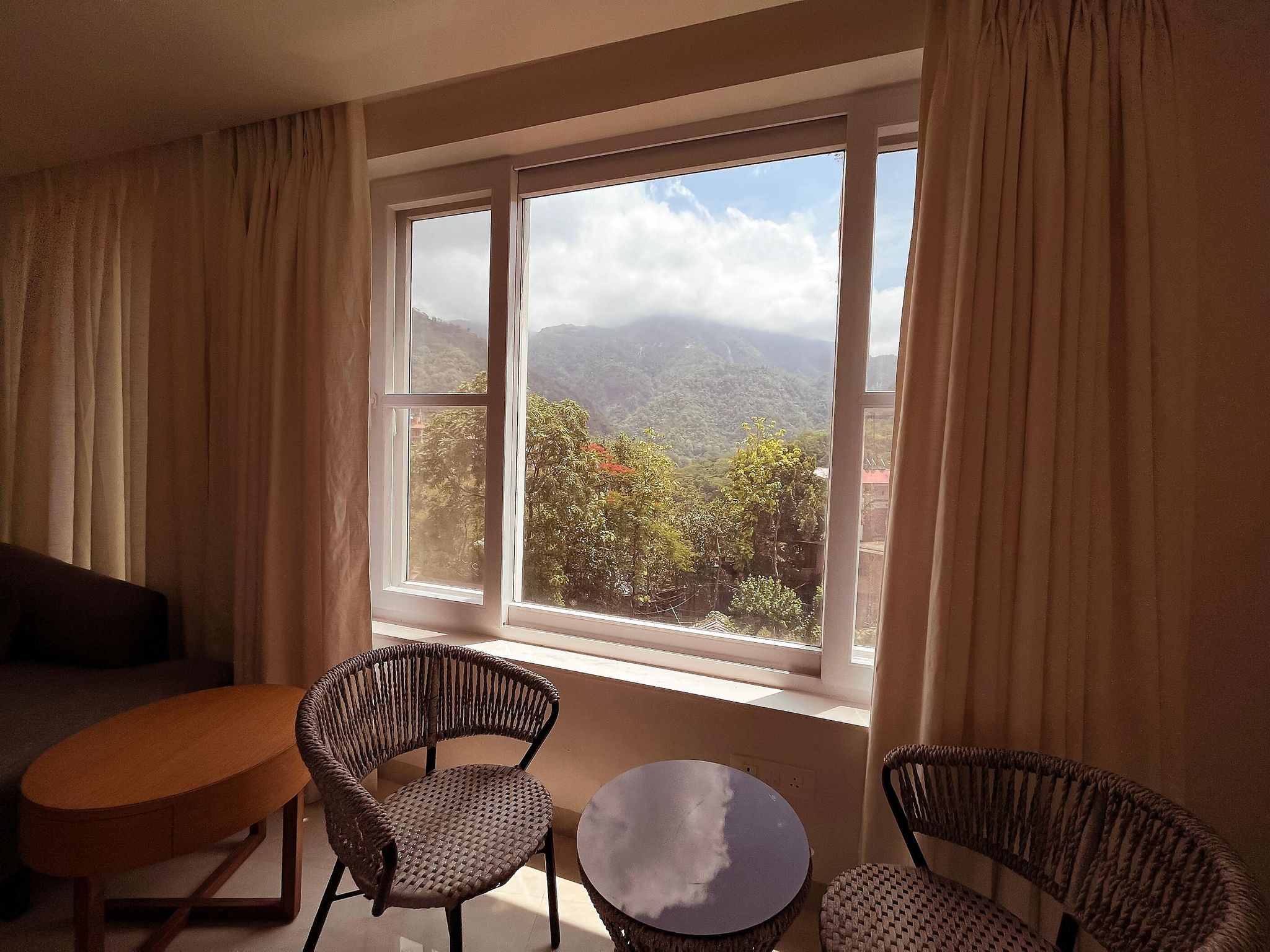 King Room with Mountain View