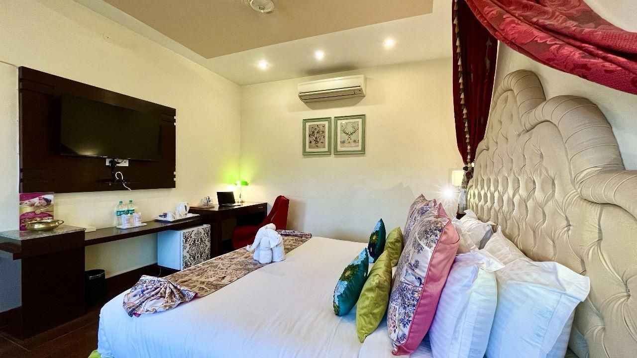 Premium Room with Mountain View