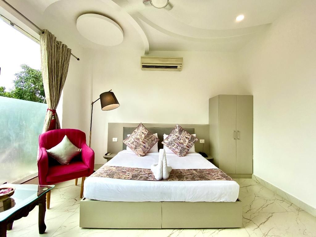 The Neeraj River Forest Resort Deluxe Room 3