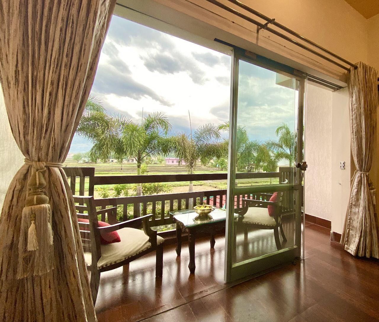 Premium Room with Mountain View