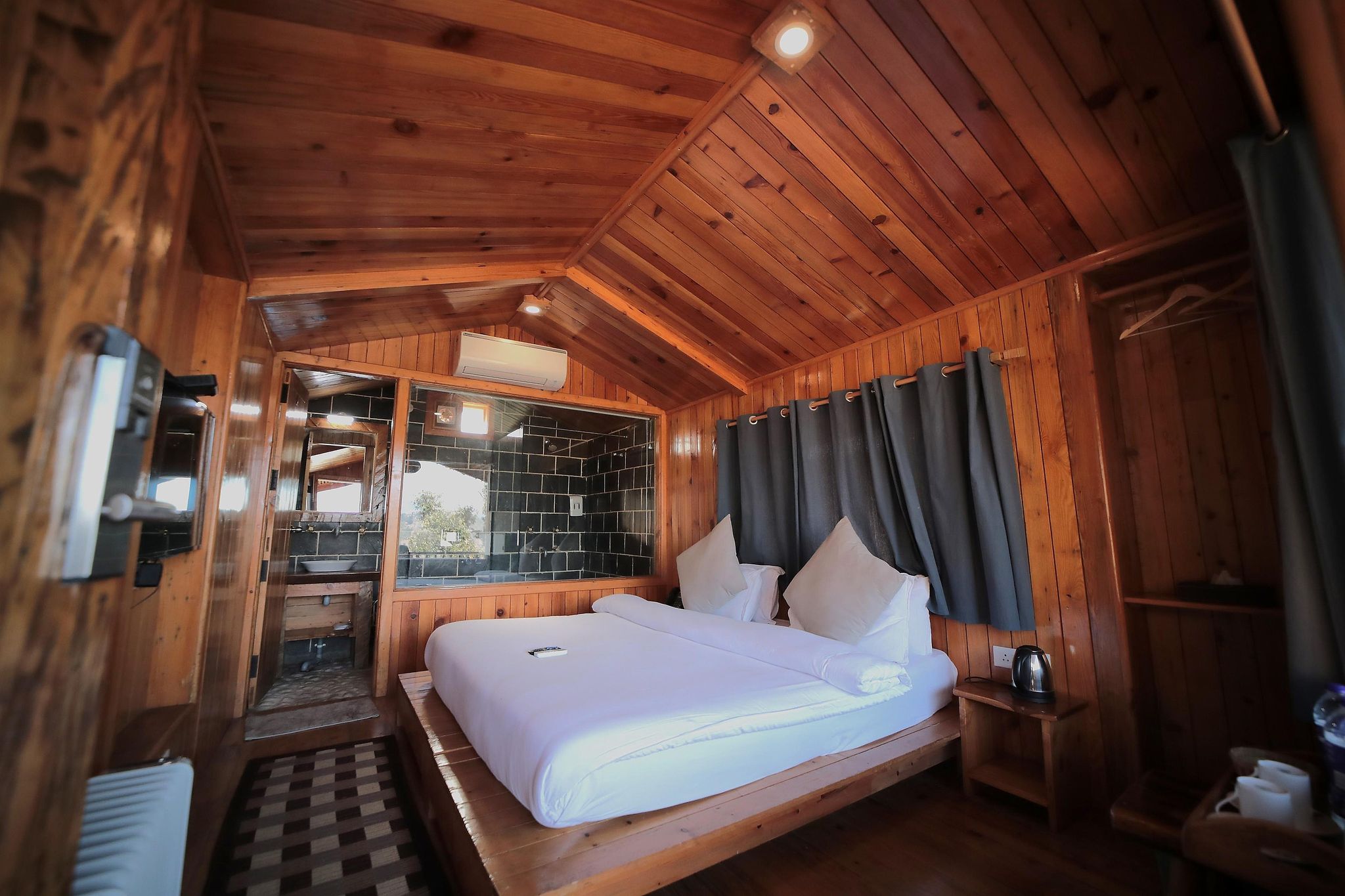 The Peru Resort Huts 5