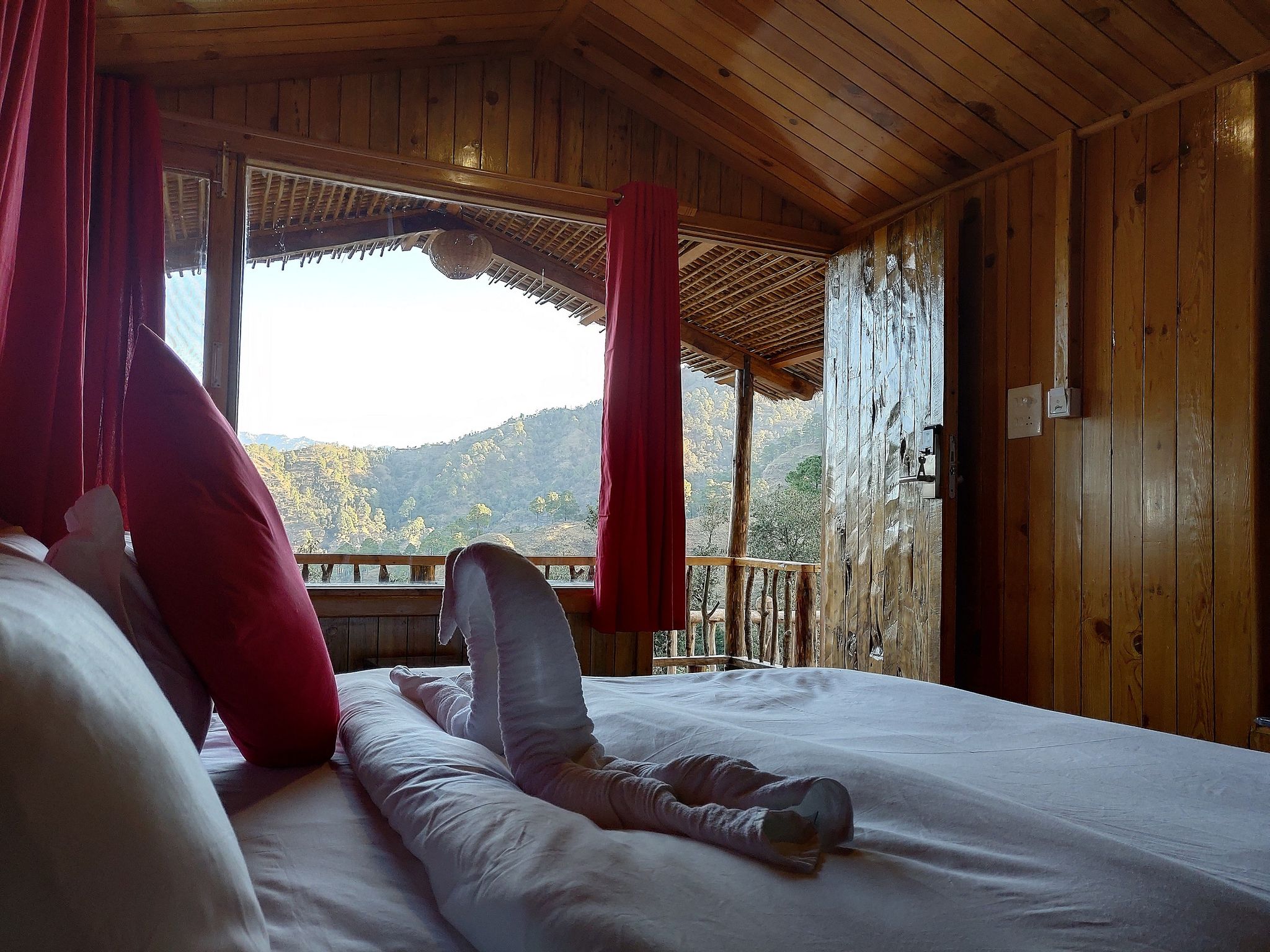 The Peru Resort Huts 4