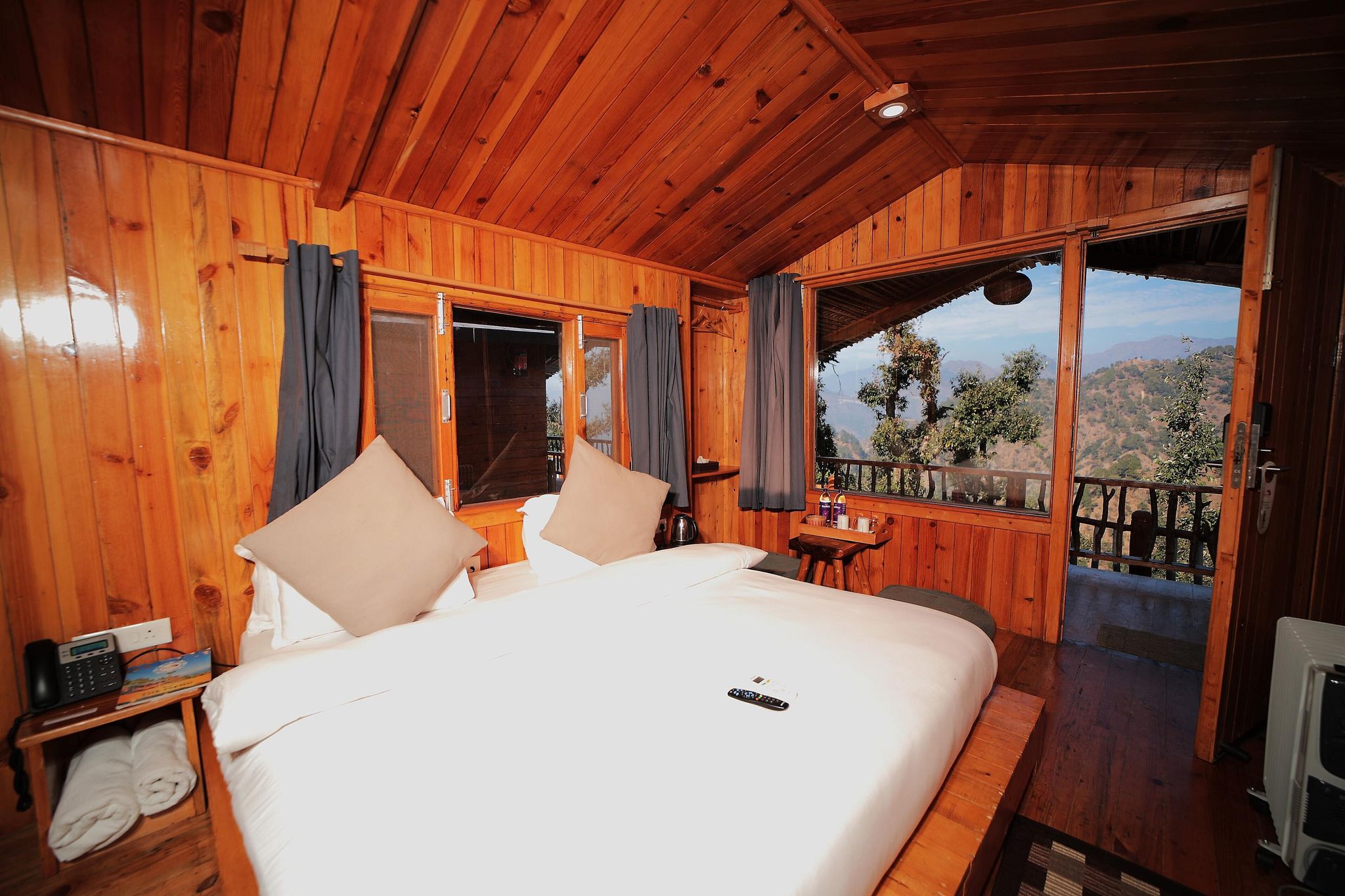 The Peru Resort Huts 7