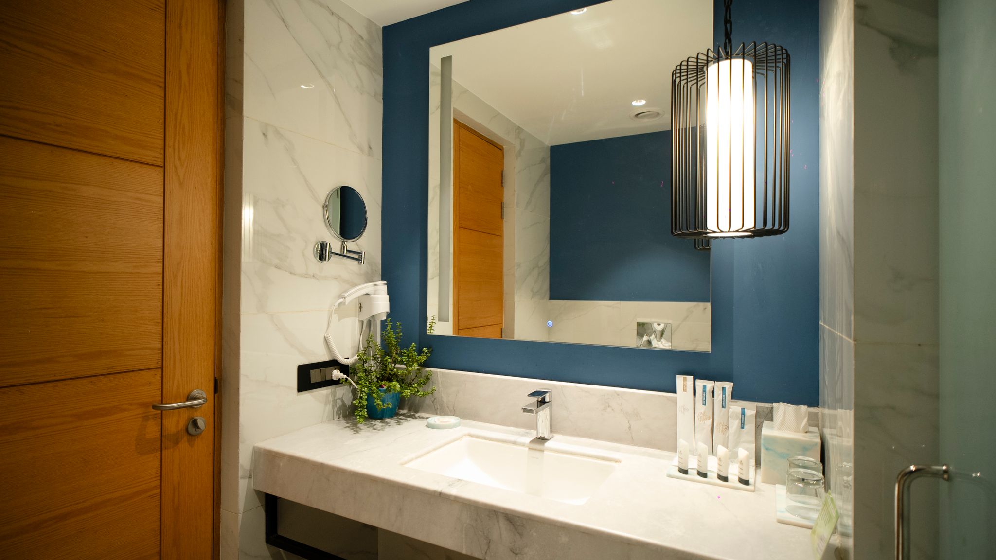 The Radiant Resort Executive Room Garden View 4