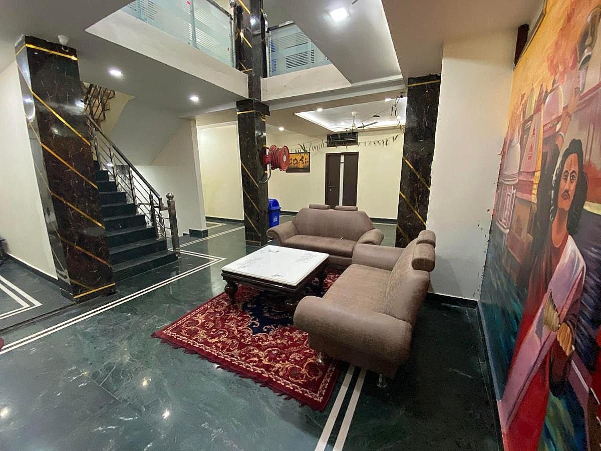 undefined The Reverent Ganga 3