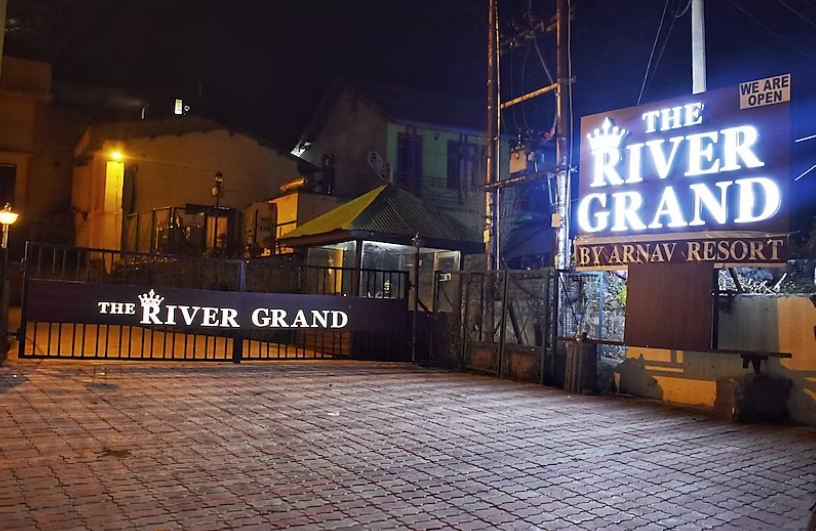 undefined The River Grand 5
