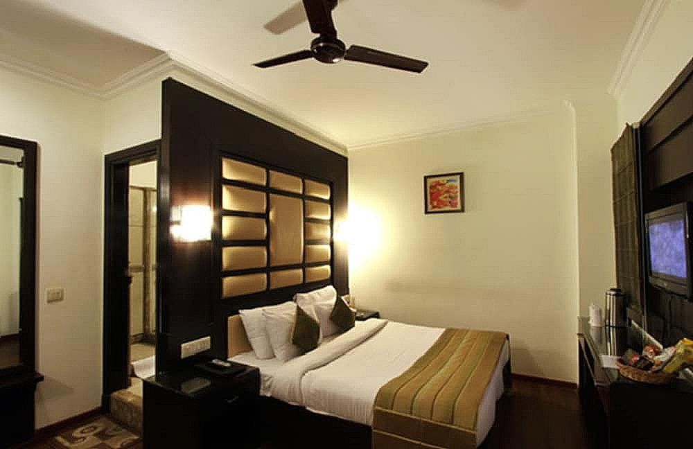 Hotel  Southgate Deluxe Room 11