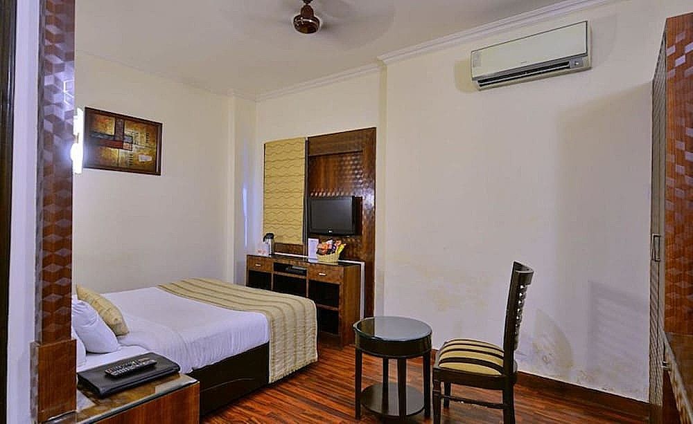 Hotel  Southgate Deluxe Room 9