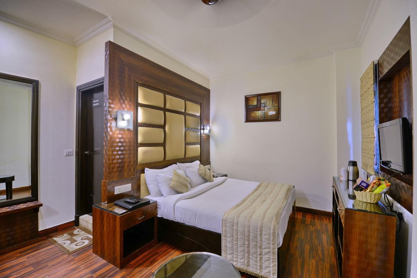 Hotel  Southgate Deluxe Room 27