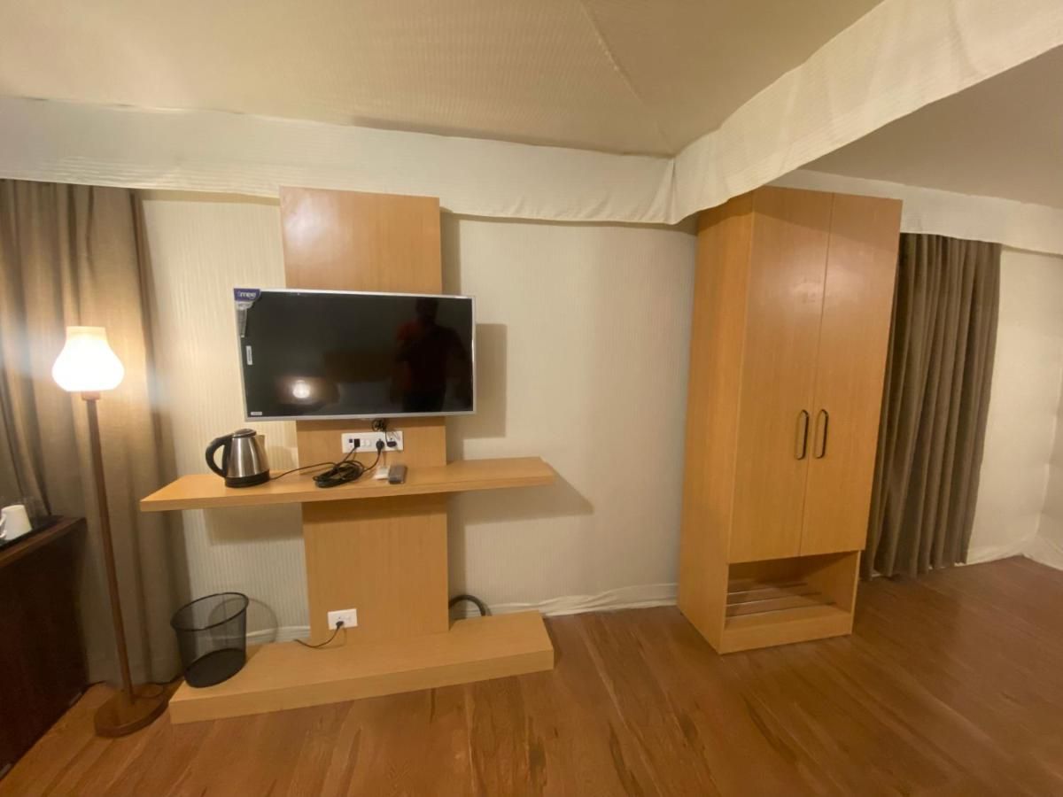 The SSK World Resort & Spa deluxe room 12