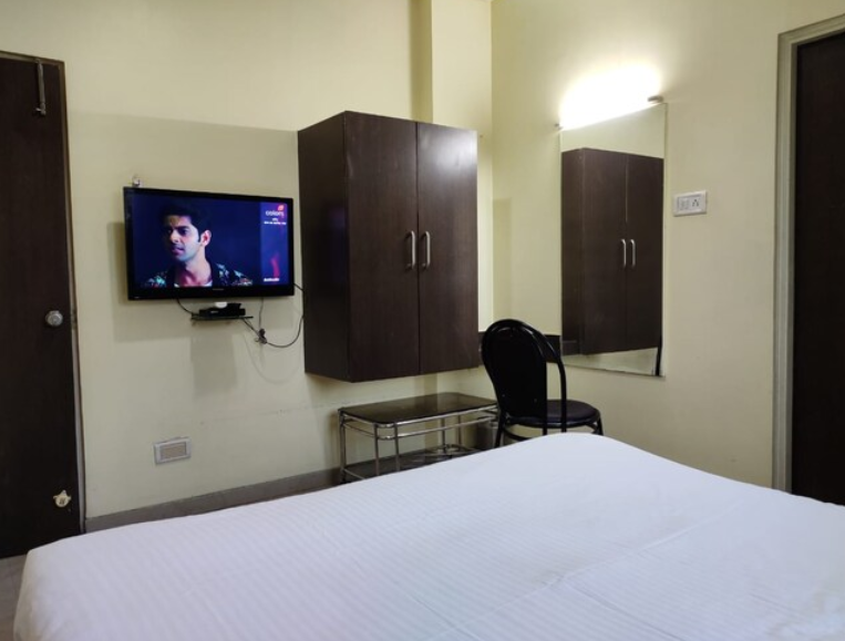 The SSK World Resort & Spa deluxe room 14