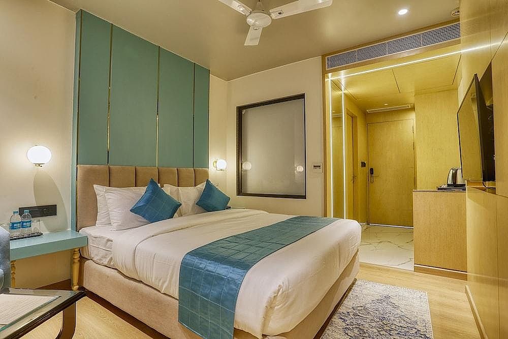 The Vincent Inn Deluxe Room 8