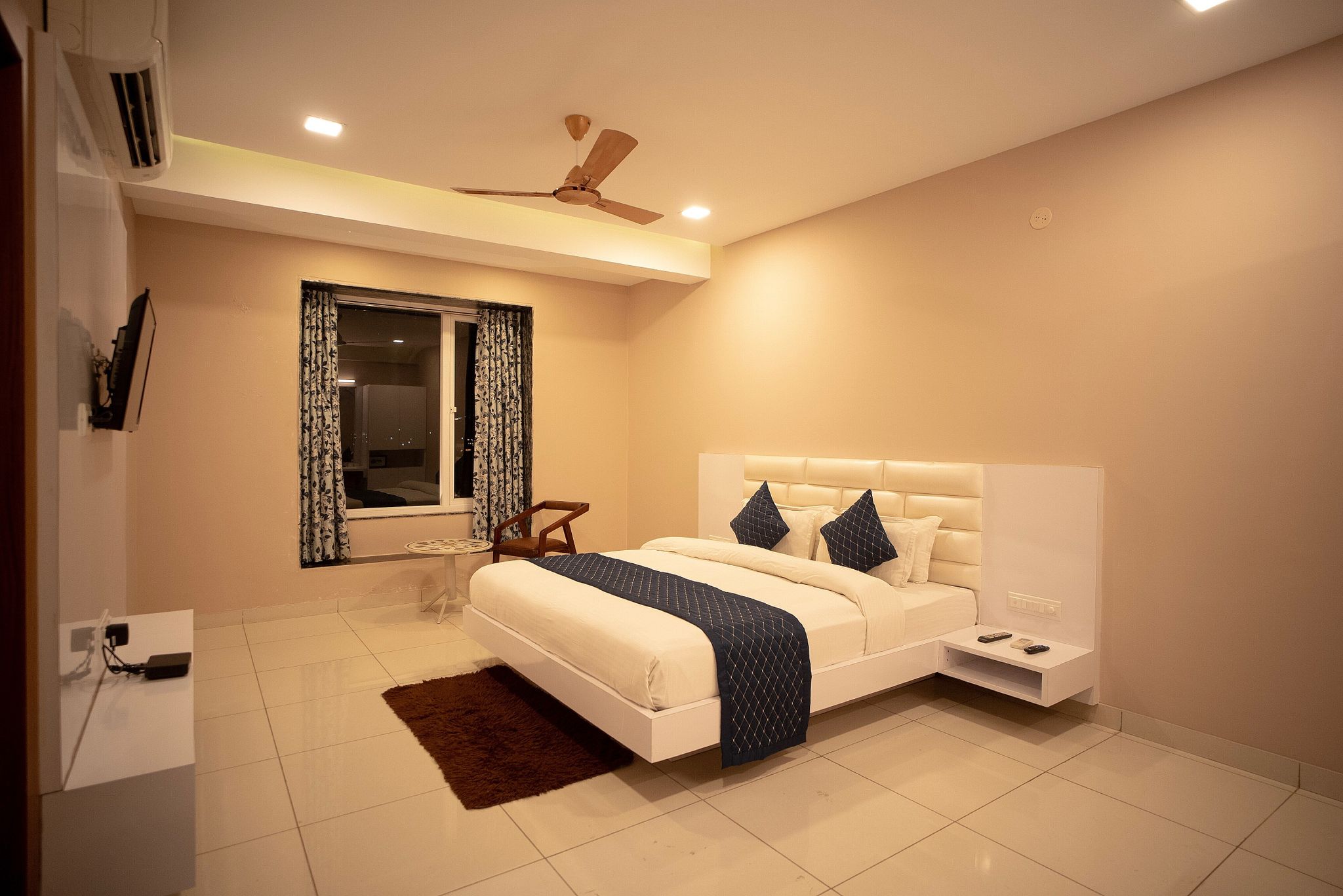 Super Deluxe Room with mountain view