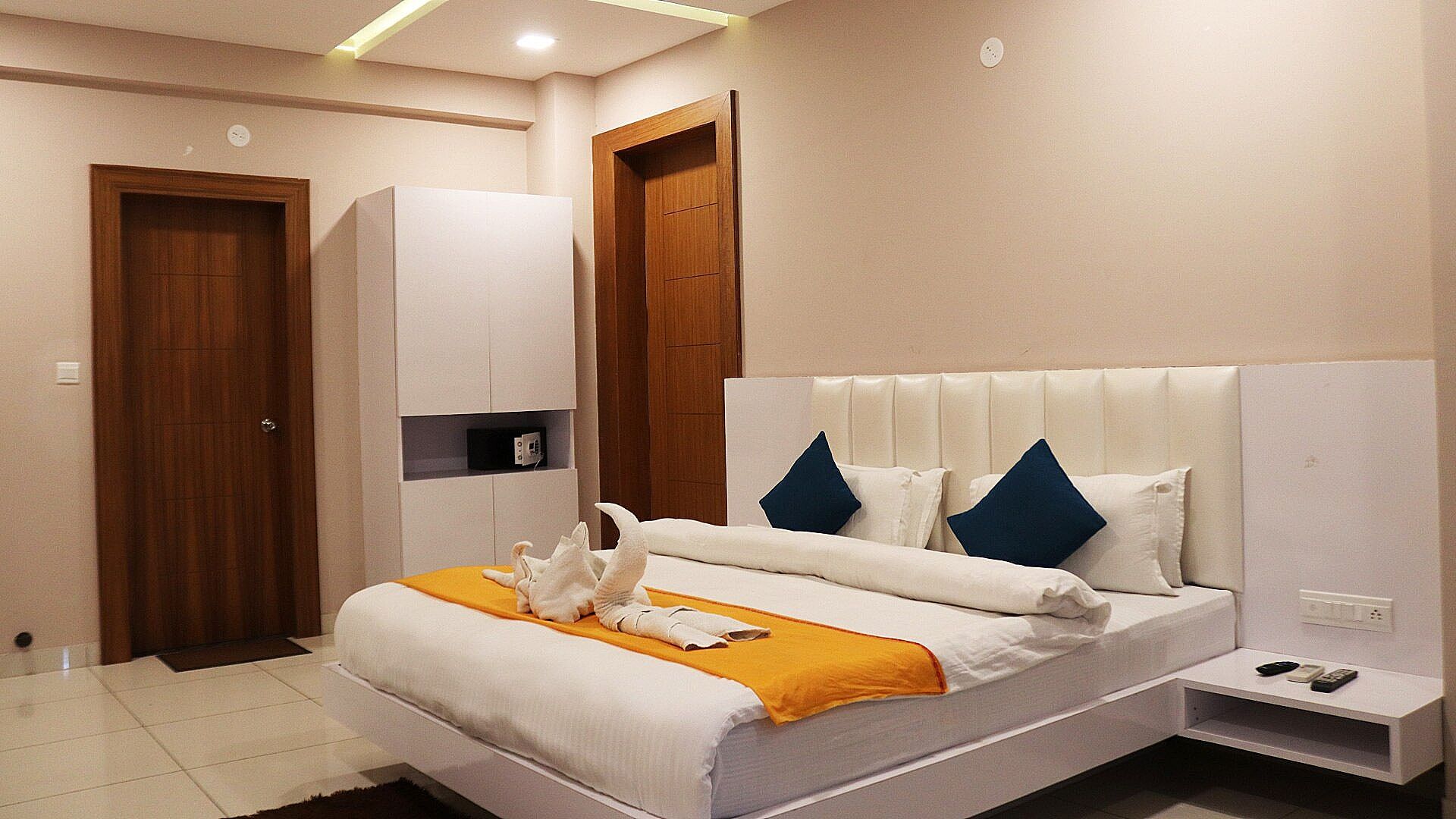 Suite Room with private Balcony