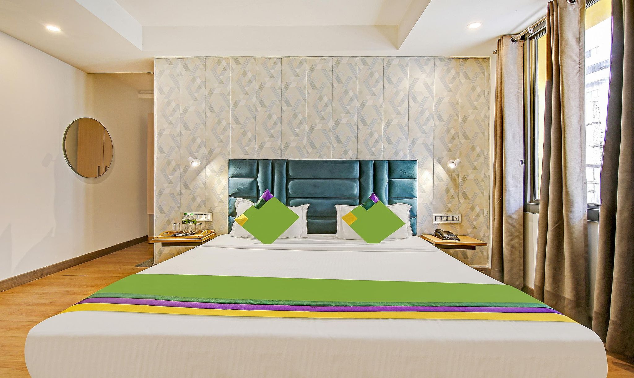 Treebo Ahinsa Residency Sohna Road Deluxe Double Room 7