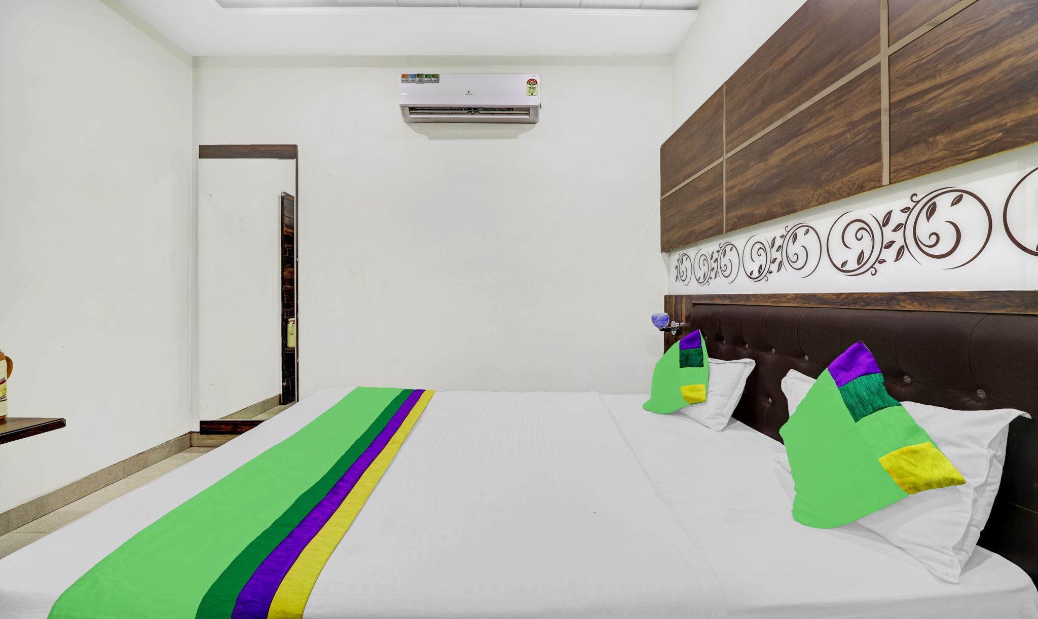 Itsy Hotels Anjali Mahal, 500 Mtrs From Mathura Railway Station Standard Room 5