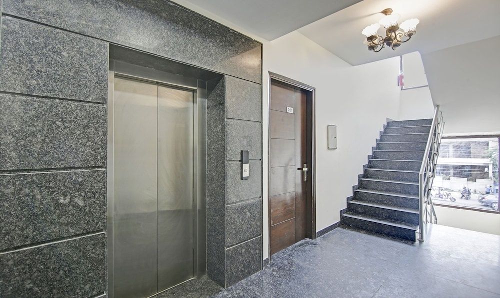 Elevator